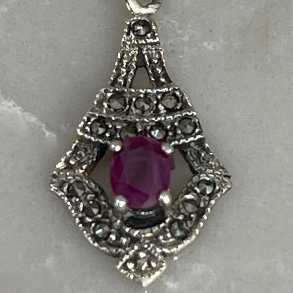 Vtg. Solid 925 Marcasite Pendant w Natural Ruby on a Solid Sterling Box Chain - Picture 4 of 16